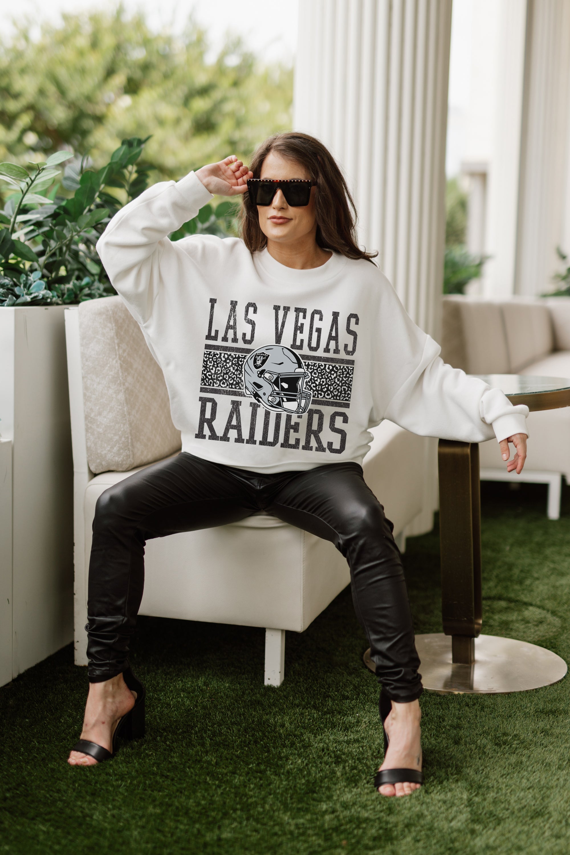 LAS VEGAS RAIDERS FAIR CATCH PREMIUM FLEECE DROP SHOULDER CREWNECK PULLOVER