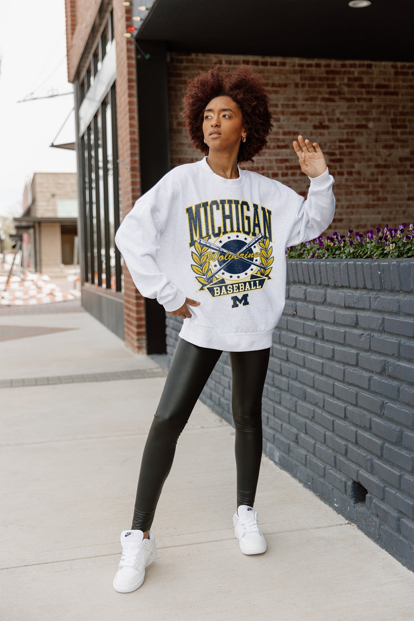 MICHIGAN WOLVERINES BASES LOADED PREMIUM FLEECE DROP SHOULDER CREWNECK PULLOVER