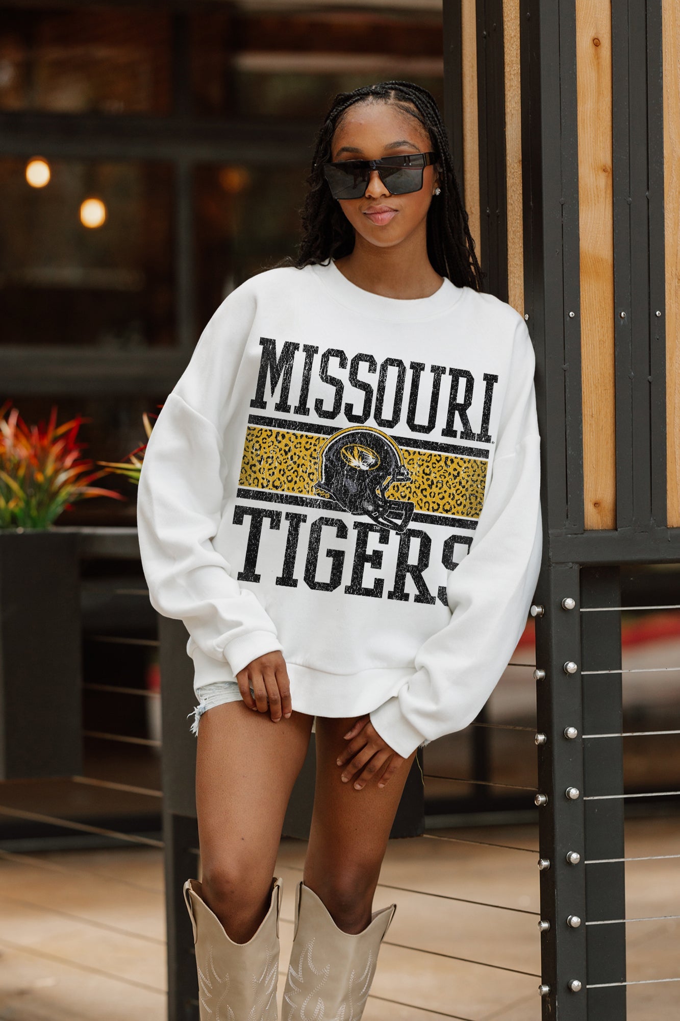 MISSOURI TIGERS FAIR CATCH PREMIUM FLEECE DROP SHOULDER CREWNECK PULLOVER