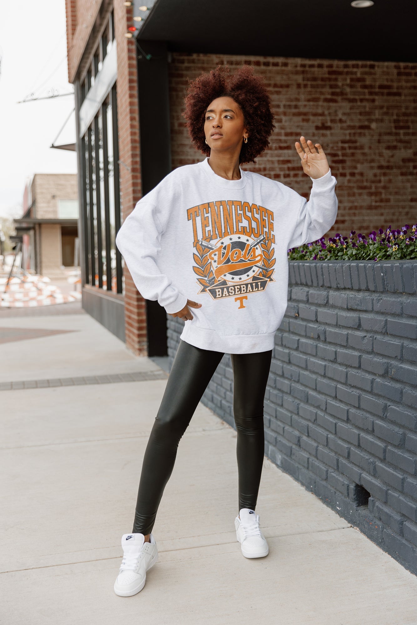 TENNESSEE VOLUNTEERS BASES LOADED PREMIUM FLEECE DROP SHOULDER CREWNECK PULLOVER