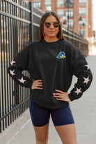 DELAWARE BLUE HENS DEDICATION EMBELLISHED STAR SLEEVE CREWNECK PULLOVER