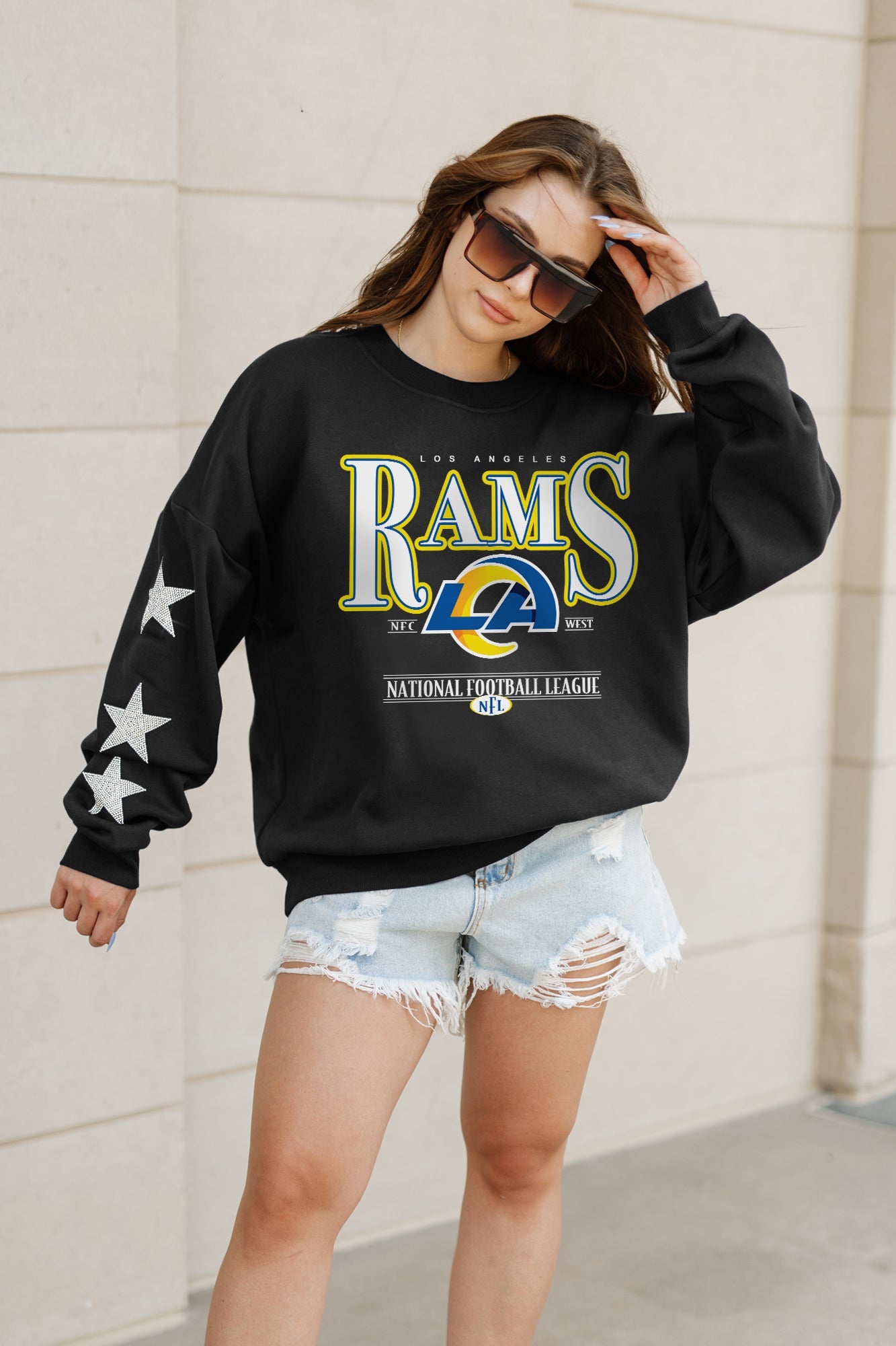 LOS ANGELES RAMS GAMEDAY GLIMMER EMBELLISHED STAR SLEEVE CREWNECK PULLOVER