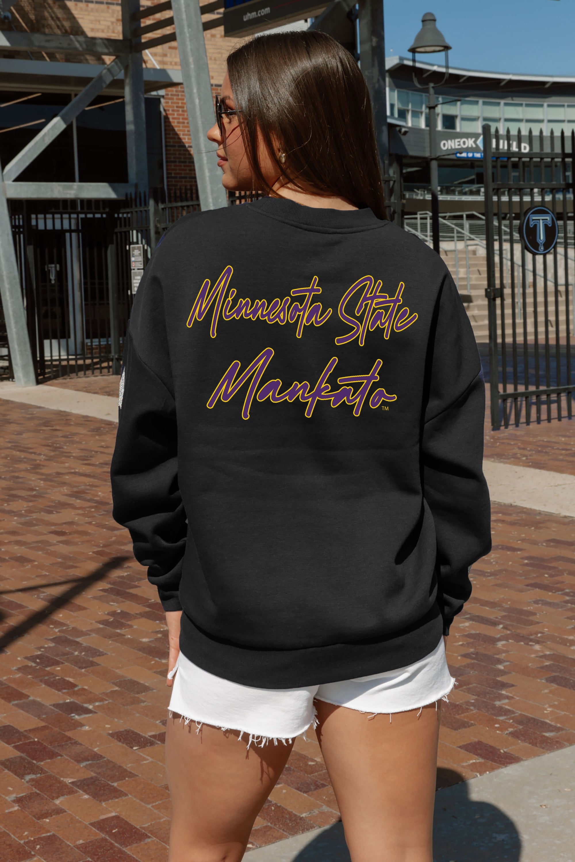 MINNESOTA STATE MANKATO MAVERICKS DEDICATION EMBELLISHED STAR SLEEVE CREWNECK PULLOVER