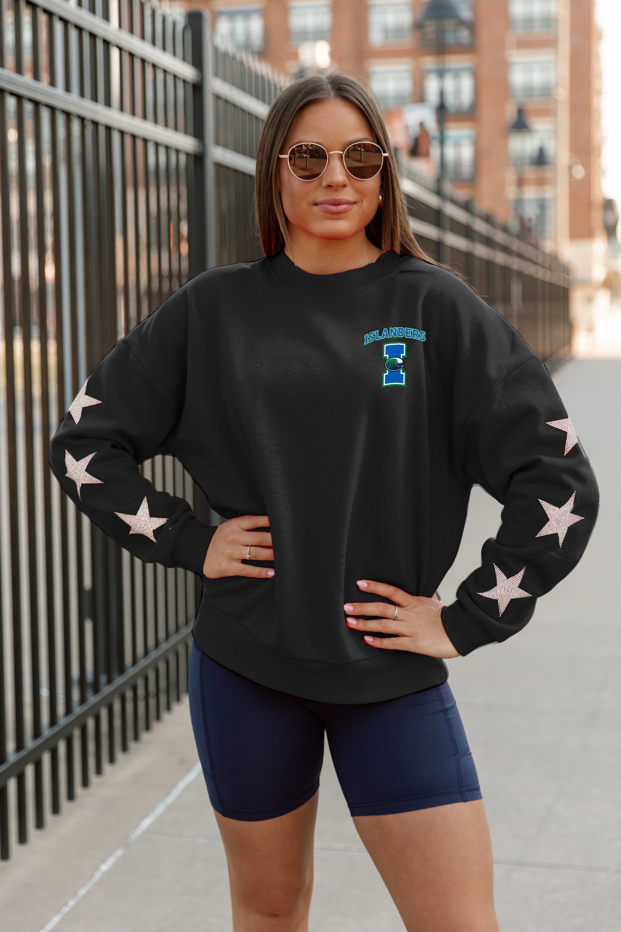 TEXAS A&M-CORPUS CHRISTI ISLANDERS DEDICATION EMBELLISHED STAR SLEEVE CREWNECK PULLOVER