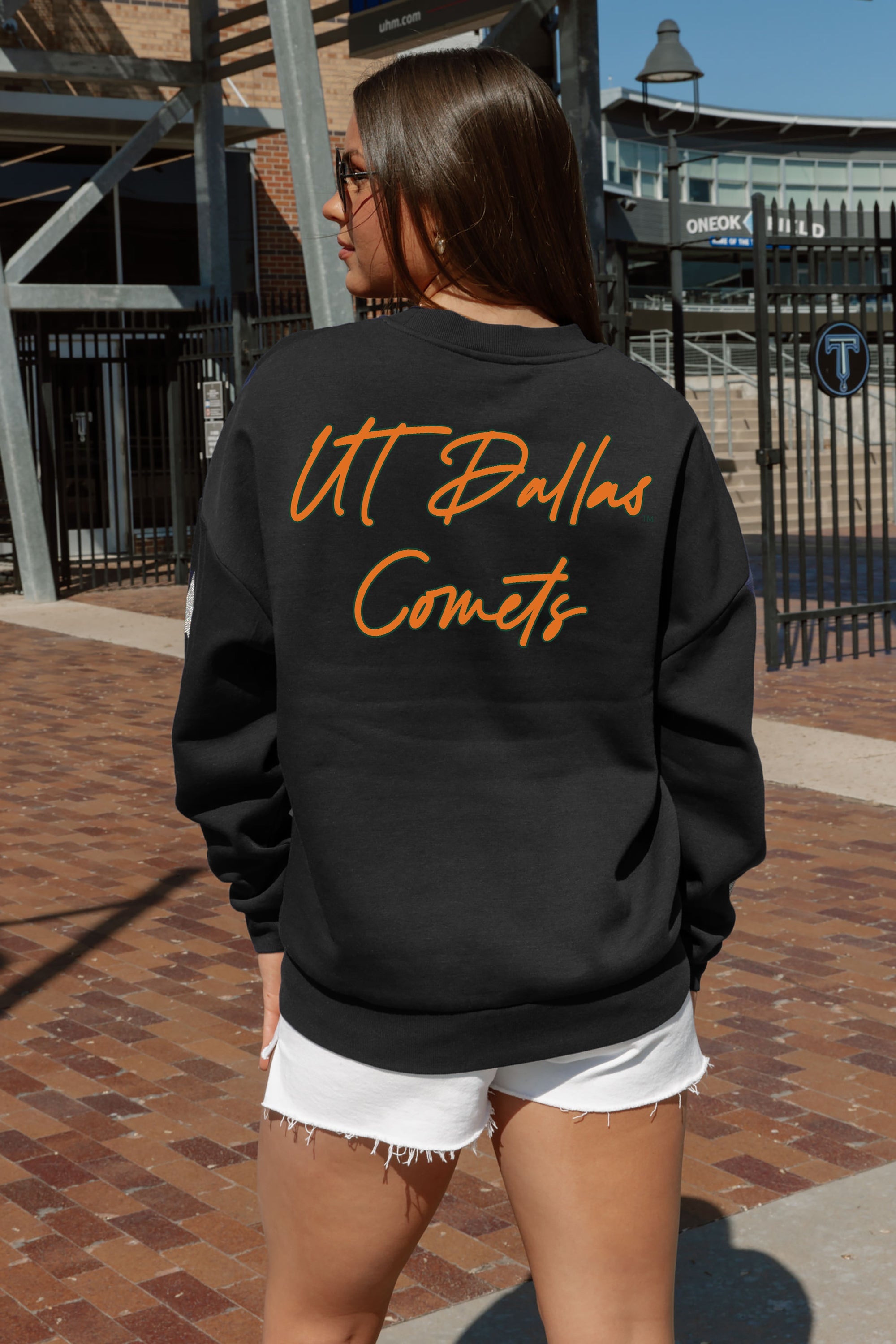 TEXAS AT DALLAS COMETS DEDICATION EMBELLISHED STAR SLEEVE CREWNECK PULLOVER