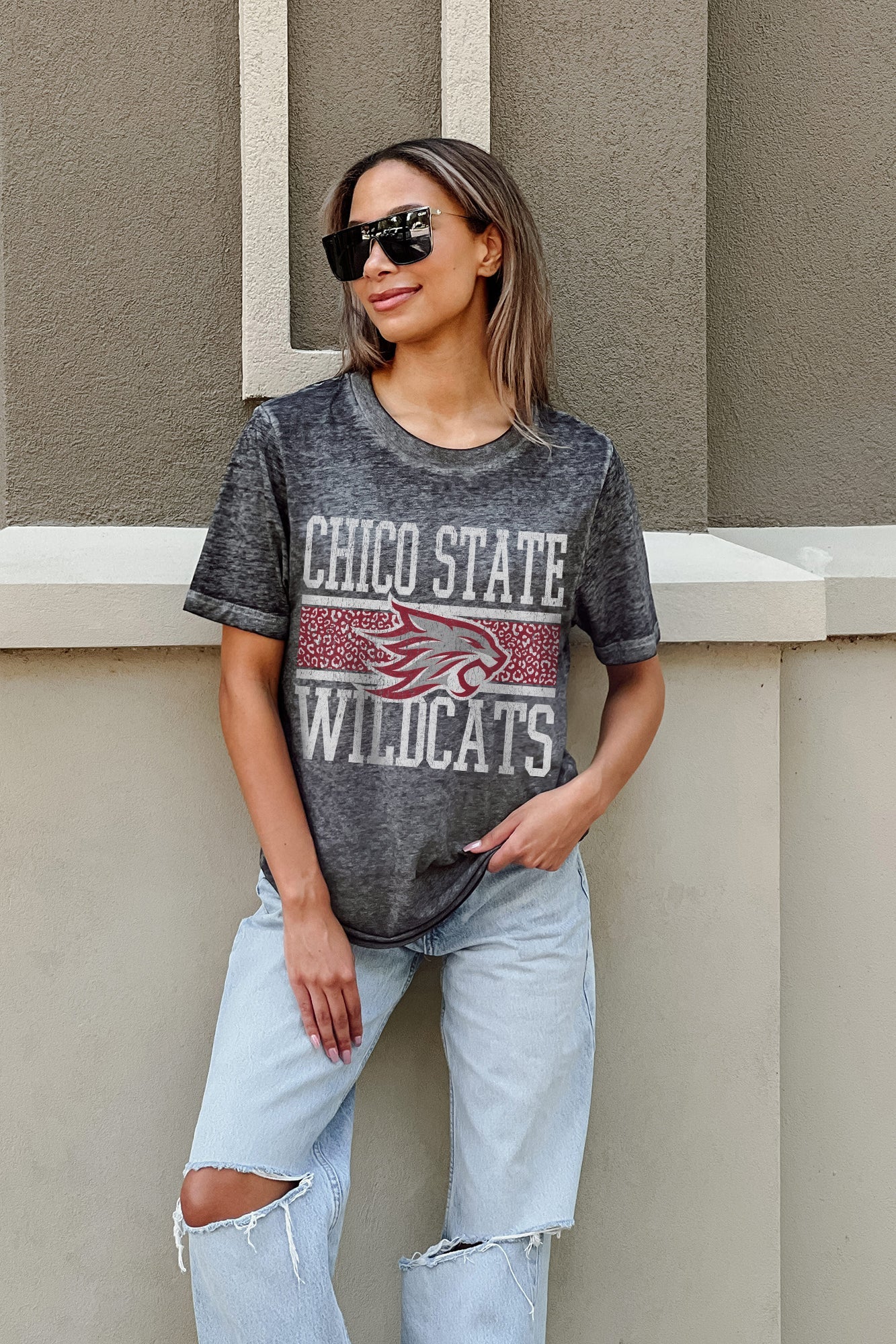 CHICO STATE WILDCATS CROWD GOES WILD ACID WASH BOYFRIEND TEE