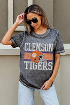 CLEMSON TIGERS CROWD GOES WILD ACID WASH BOYFRIEND TEE