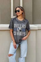 DALLAS COWBOYS CROWD GOES WILD ACID WASH BOYFRIEND TEE