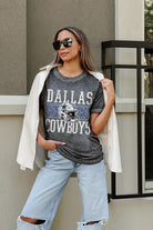 DALLAS COWBOYS CROWD GOES WILD ACID WASH BOYFRIEND TEE