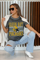 GREEN BAY PACKERS CROWD GOES WILD ACID WASH BOYFRIEND TEE