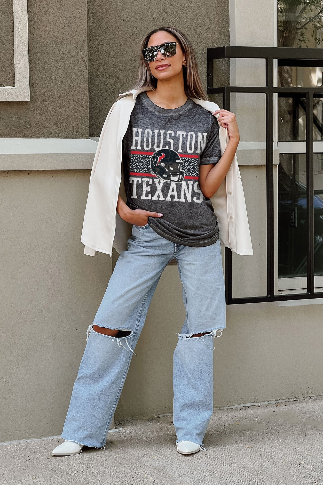 HOUSTON TEXANS CROWD GOES WILD ACID WASH BOYFRIEND TEE