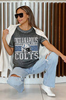 INDIANAPOLIS COLTS CROWD GOES WILD ACID WASH BOYFRIEND TEE