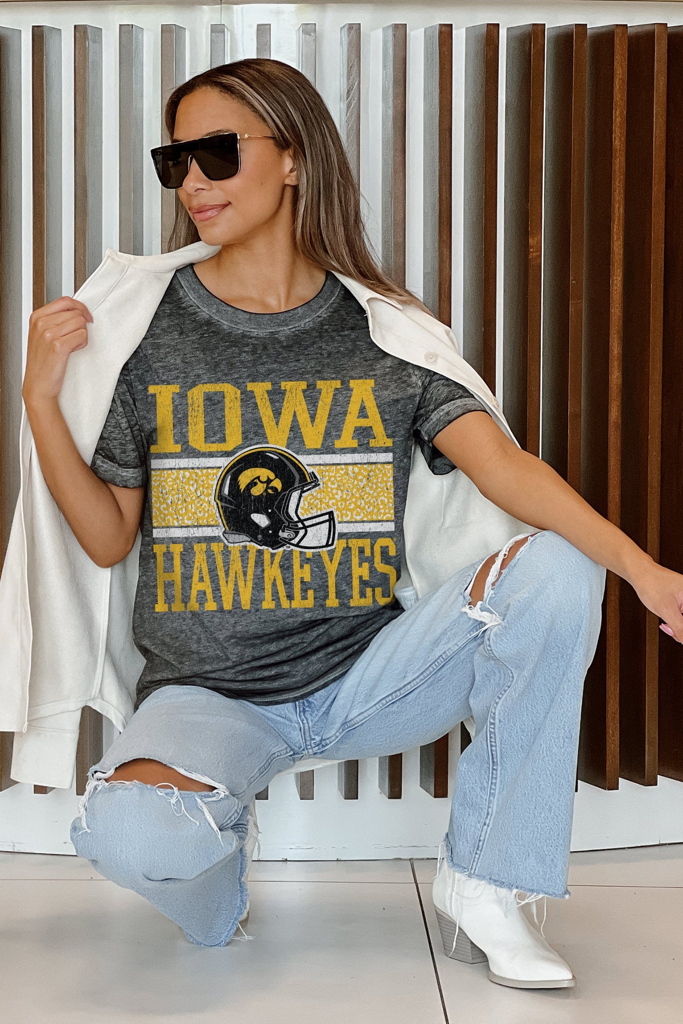 IOWA HAWKEYES CROWD GOES WILD ACID WASH BOYFRIEND TEE