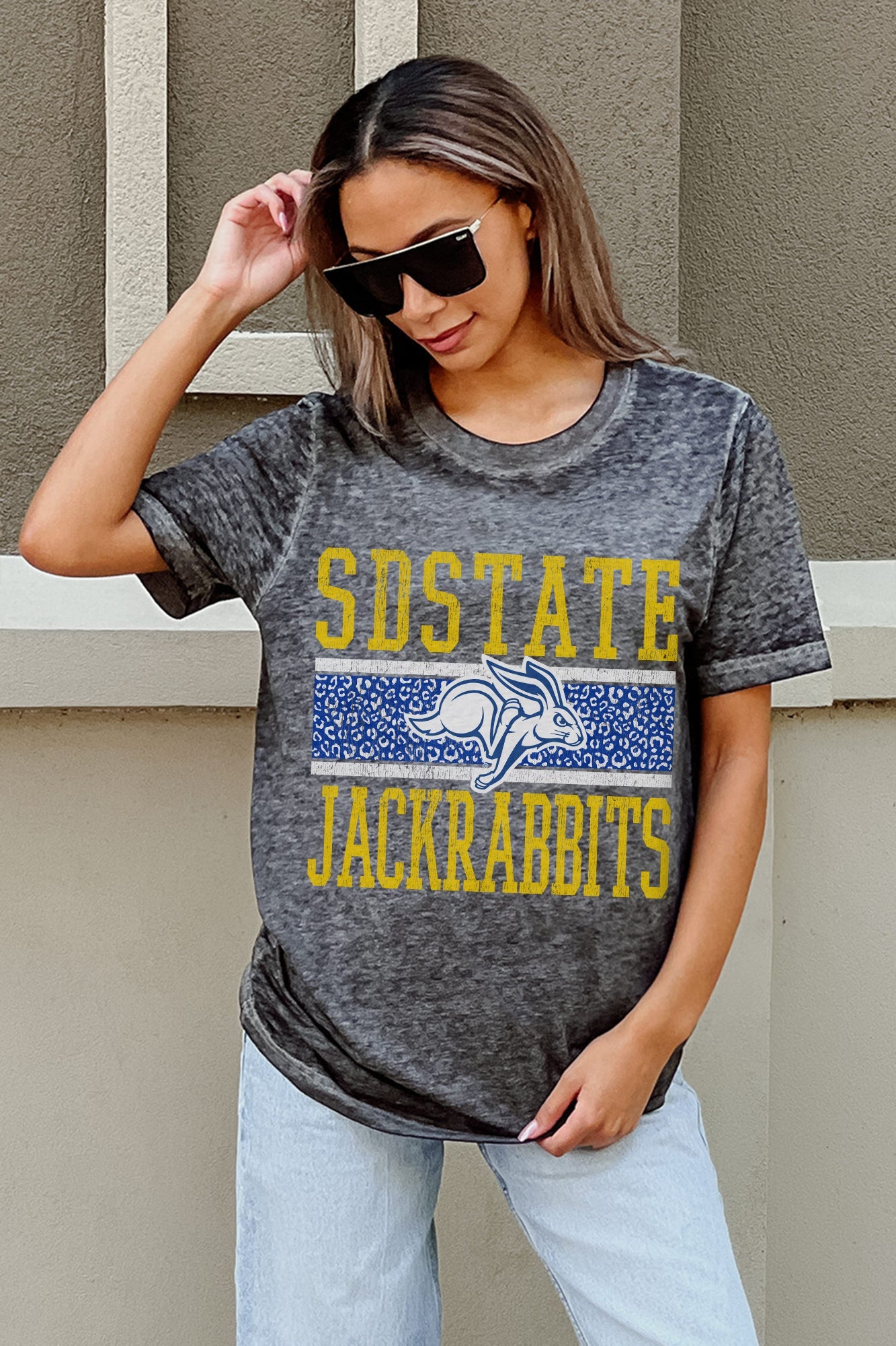 SOUTH DAKOTA STATE JACKRABBITS CROWD GOES WILD ACID WASH BOYFRIEND TEE