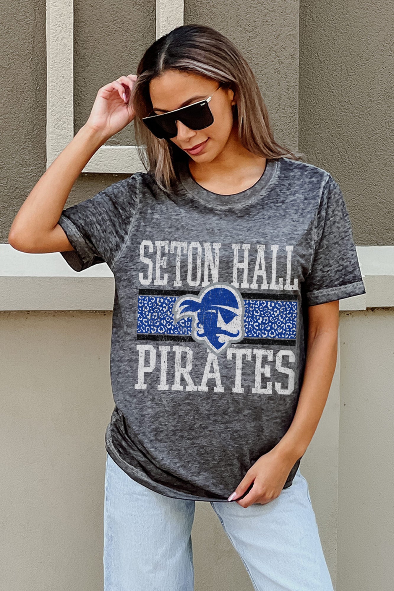 SETON HALL PIRATES CROWD GOES WILD ACID WASH BOYFRIEND TEE