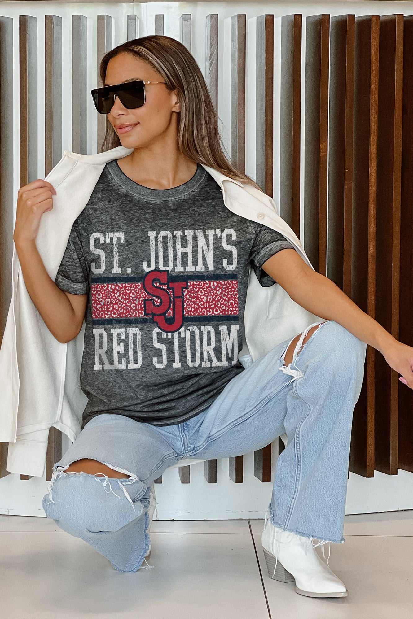 ST. JOHN'S RED STORM CROWD GOES WILD ACID WASH BOYFRIEND TEE