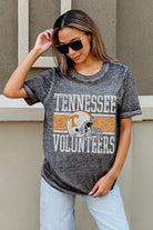 TENNESSEE VOLUNTEERS CROWD GOES WILD ACID WASH BOYFRIEND TEE