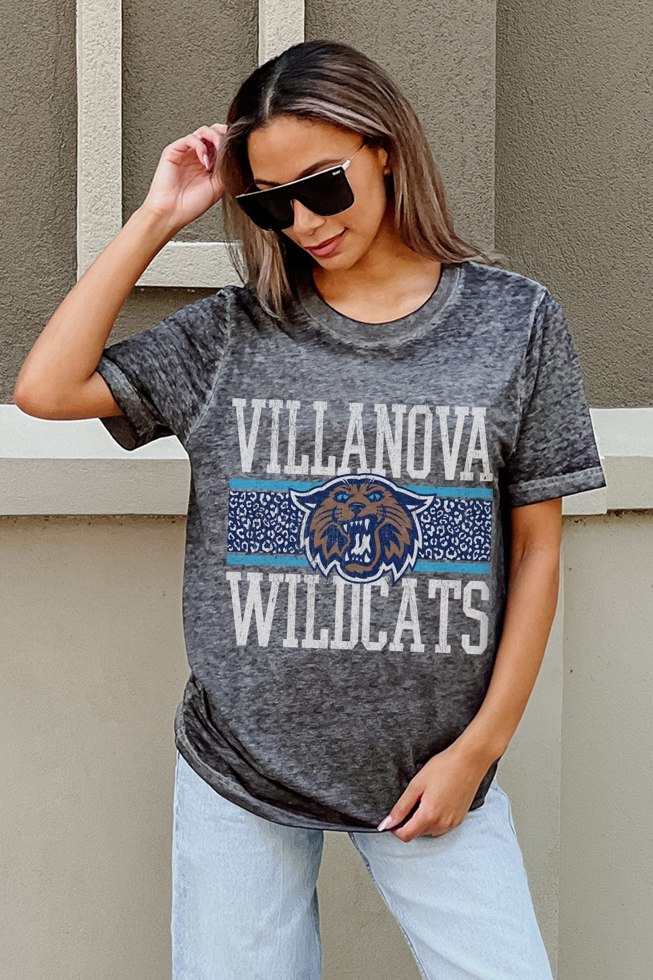 VILLANOVA WILDCATS CROWD GOES WILD ACID WASH BOYFRIEND TEE