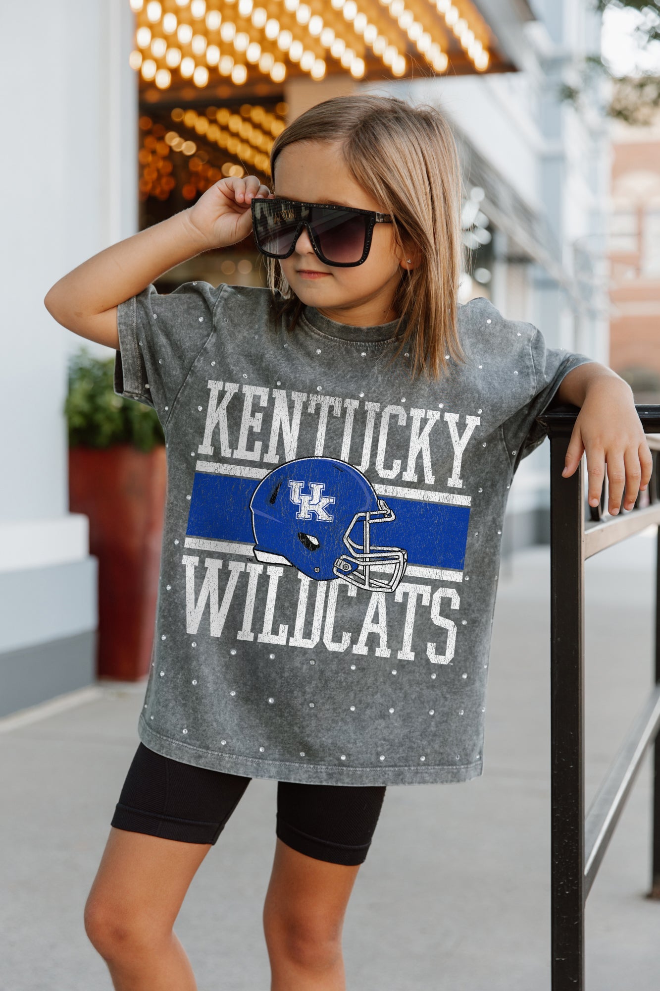 KENTUCKY WILDCATS ON THE BALL KIDS MINI RHINESTONE SHORT SLEEVE CLASSIC TEE