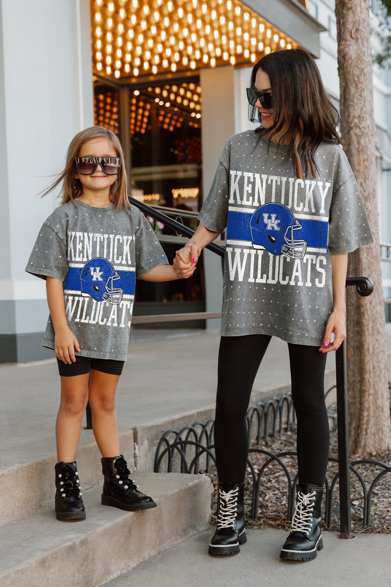 KENTUCKY WILDCATS ON THE BALL KIDS MINI RHINESTONE SHORT SLEEVE CLASSIC TEE