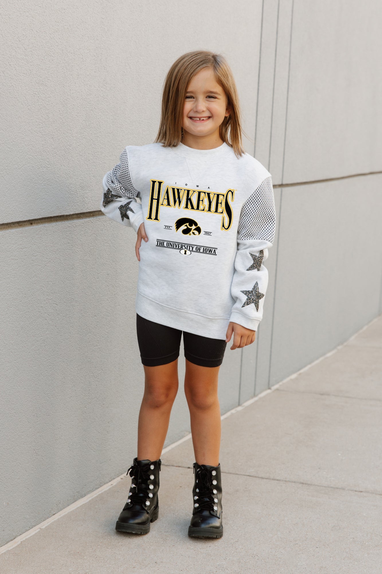 IOWA HAWKEYES DYNAMIC KIDS CREWNECK FLEECE WITH JERSEY MESH CONTRAST SHOULDER SWEATSHIRT