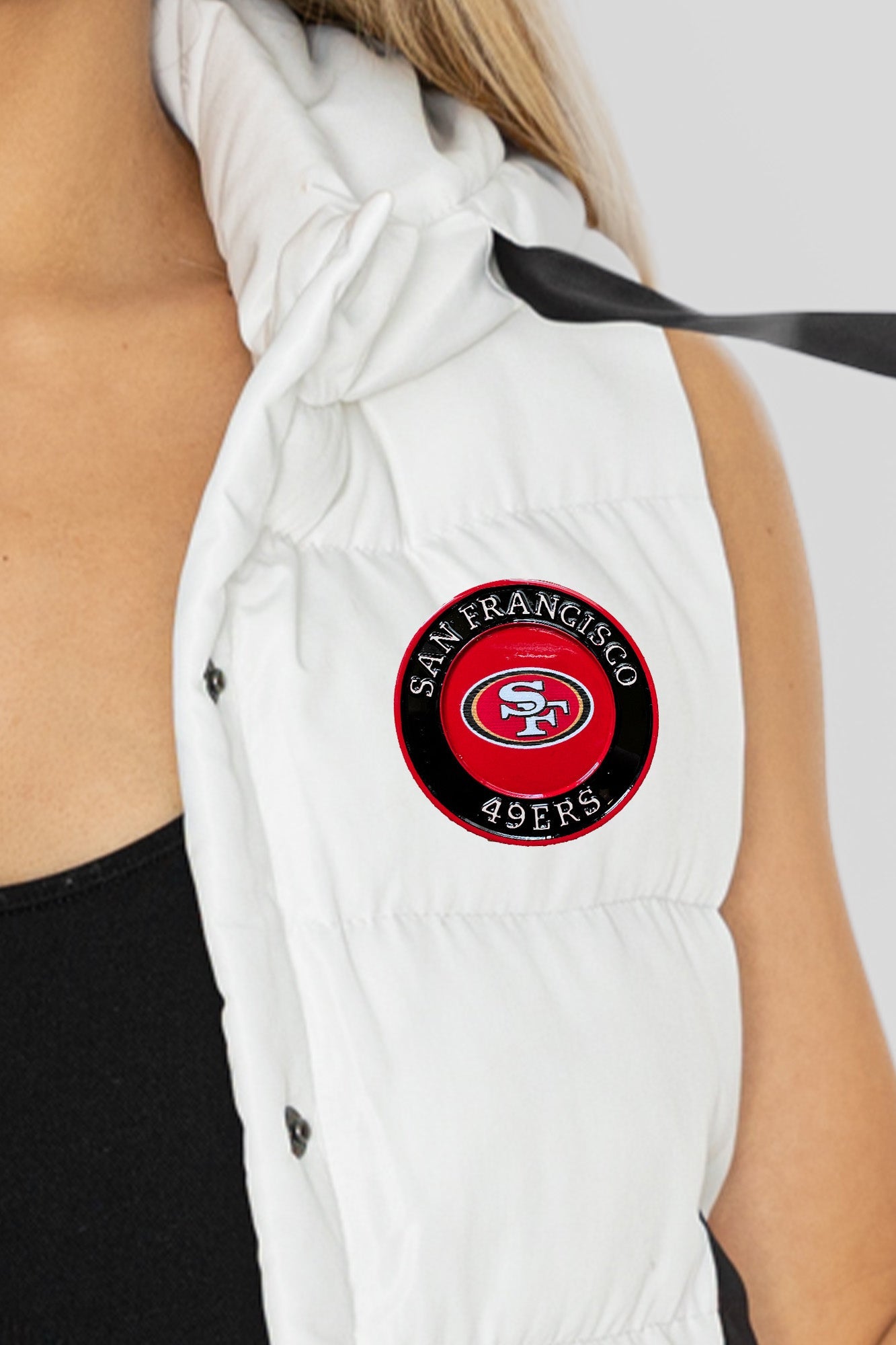 SAN FRANCISCO 49ERS READY FOR IT HOODED SNAP PUFFER VEST WITH CONTRAST TRIM