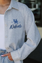 KENTUCKY WILDCATS FOUNDATION SOFT, LONG SLEEVE COTTON-BLEND COLLARED OVERSHIRT WITH BUTTON CUFFS