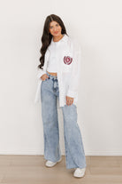 OKLAHOMA SOONERS VICTORY CHANT WHITE BUTTON DOWN COLLARED TOP BY MADI PREWETT TROUTT