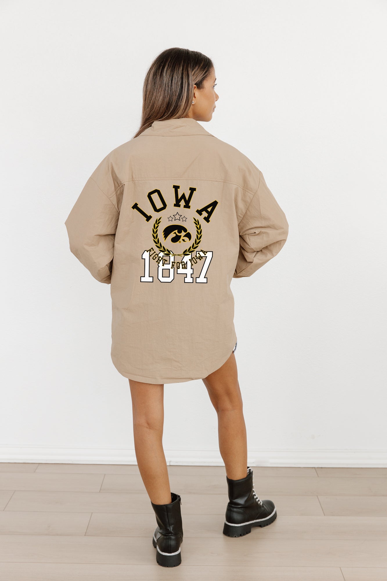 IOWA HAWKEYES TAKE IT TO THE HOUSE LIGHTWEIGHT BUTTON DOWN OVERSIZED JACKET BY MADI PREWETT TROUTT