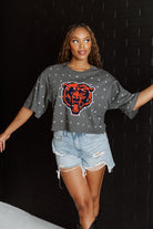 CHICAGO BEARS JUST IN TIME OVERSIZED ALL-OVER RHINESTONE SHORT SLEEVE CROP TEE