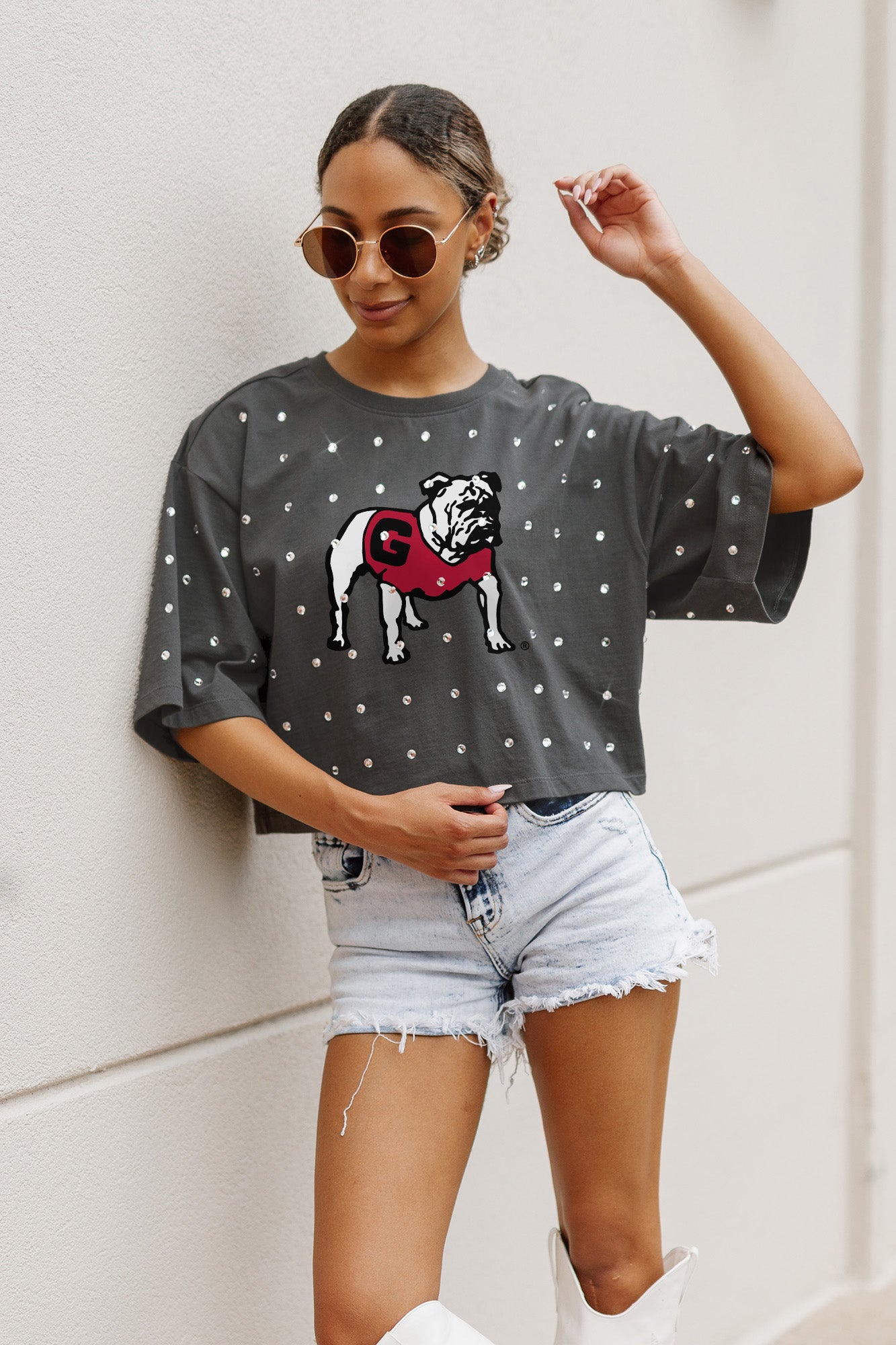 GEORGIA BULLDOGS JUST IN TIME OVERSIZED ALL-OVER RHINESTONE SHORT SLEEVE CROP TEE