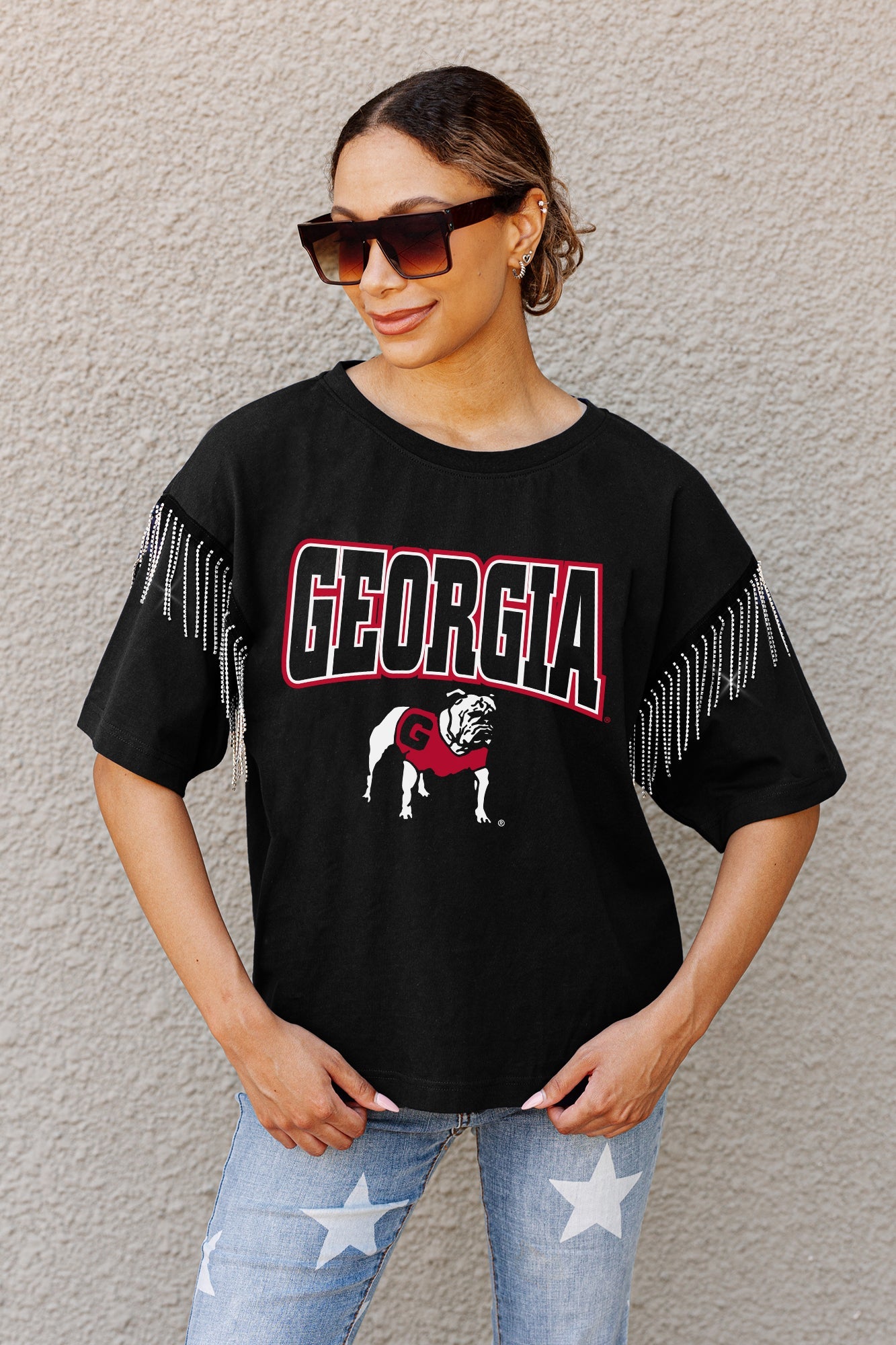 GEORGIA BULLDOGS IRRESISTIBLE SHORT SLEEVE RHINESTONE FRINGE TEE WITH RIBBED NECKLINE