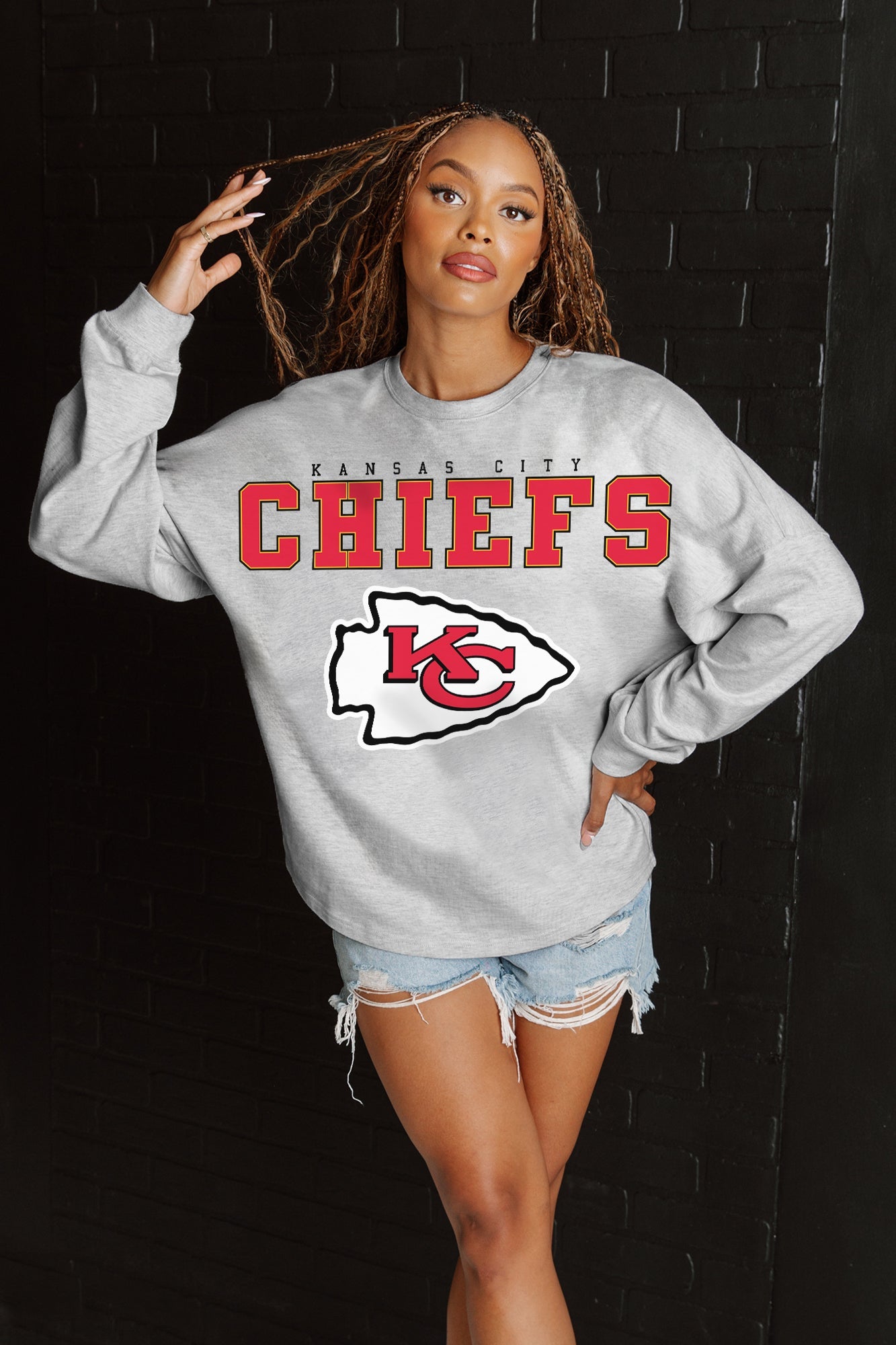 KANSAS CITY CHIEFS BIG GOALS RELAXED FIT HEATHERED LONG SLEEVE FRENCH TERRY PULLOVER