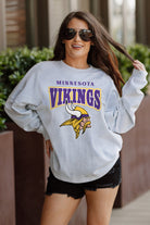 MINNESOTA VIKINGS FIGHTING SPIRIT RELAXED FIT HEATHERED LONG SLEEVE FRENCH TERRY PULLOVER