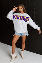 MINNESOTA VIKINGS READY TO RALLY RELAXED FIT HEATHERED LONG SLEEVE FRENCH TERRY PULLOVER