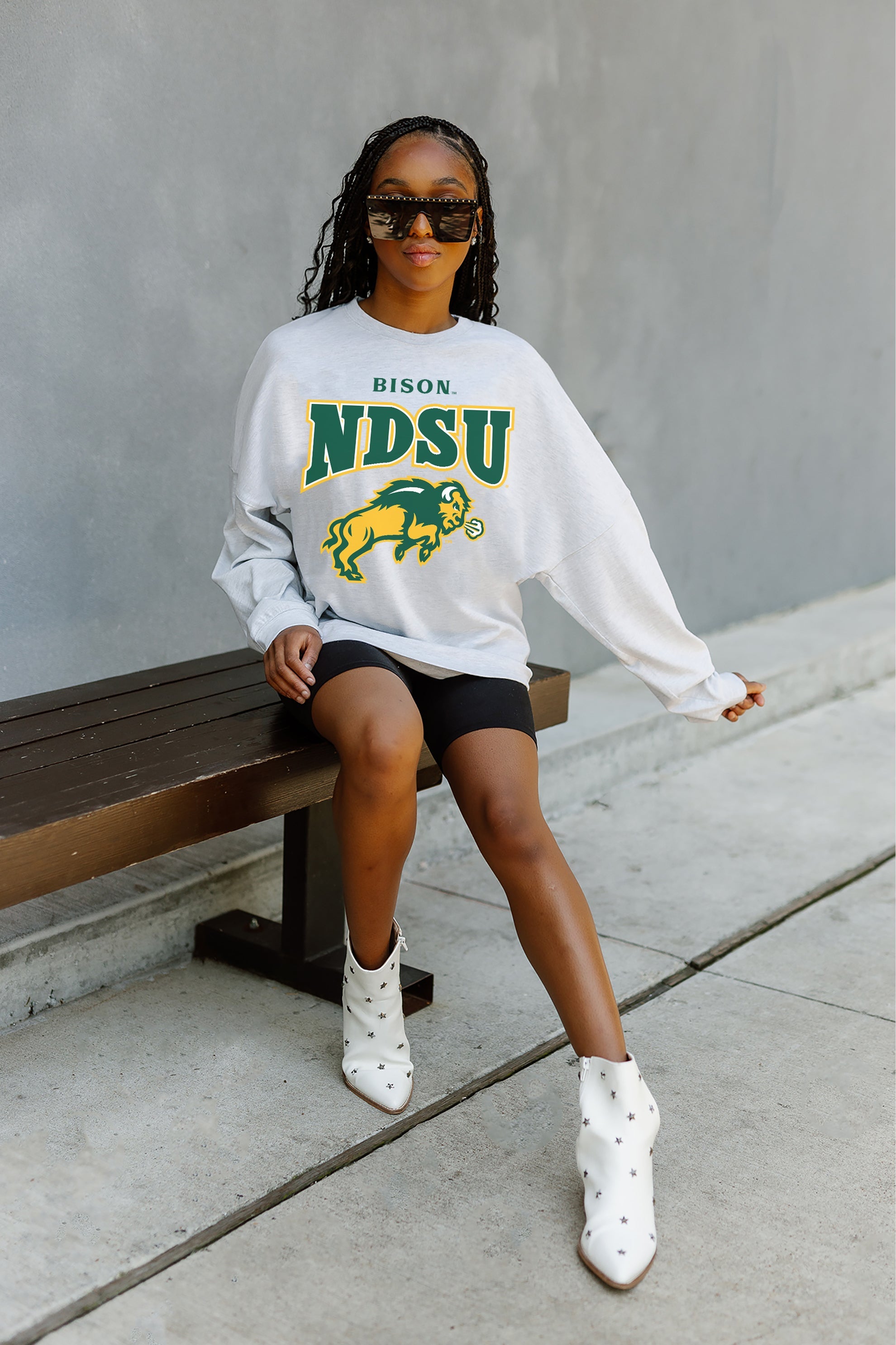 NORTH DAKOTA STATE BISON FIGHTING SPIRIT DROP SHOULDER LONG SLEEVE TEE WITH RIBBED NECKLINE AND CUFFS