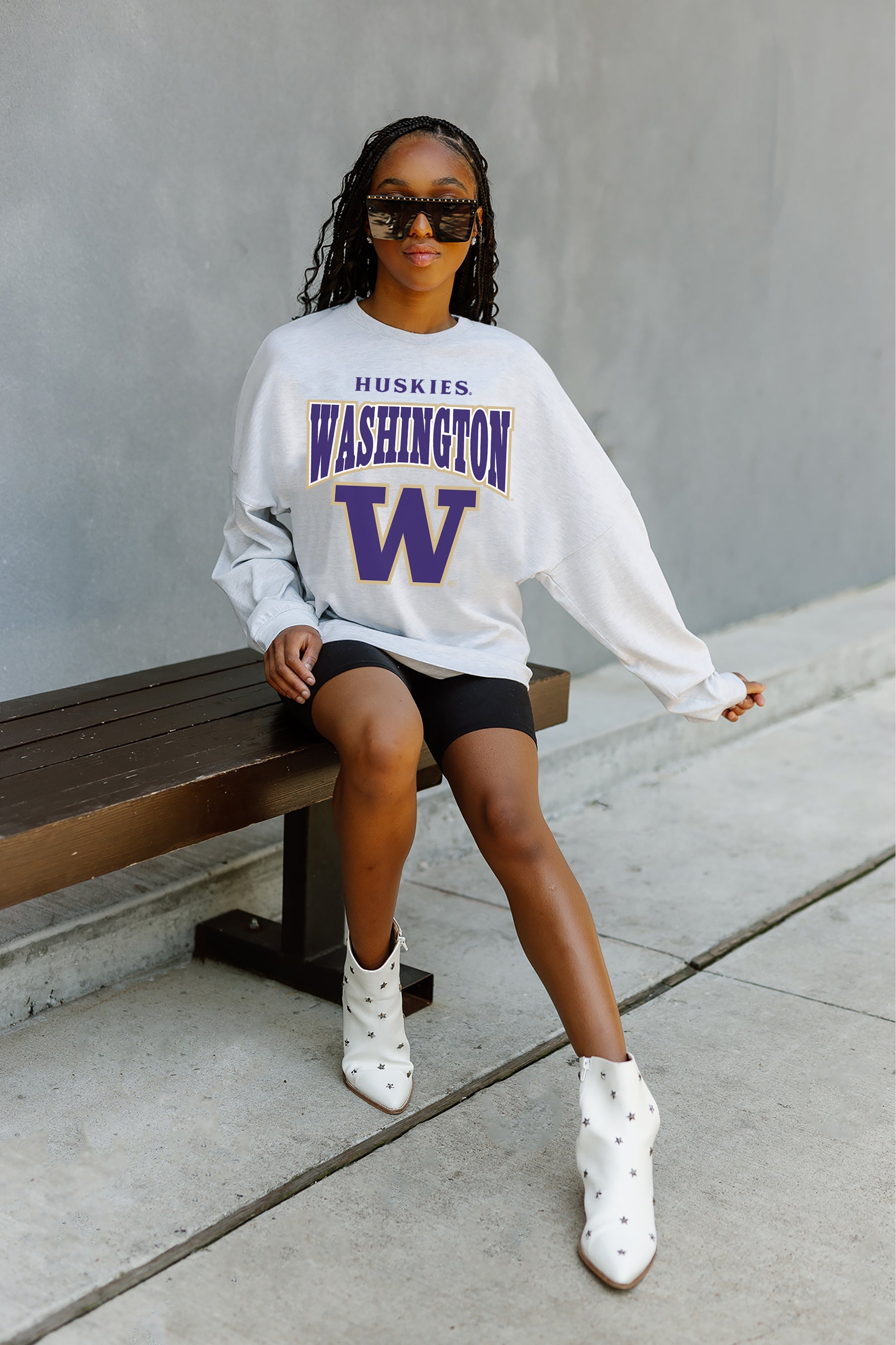 WASHINGTON HUSKIES FIGHTING SPIRIT DROP SHOULDER LONG SLEEVE TEE WITH RIBBED NECKLINE AND CUFFS