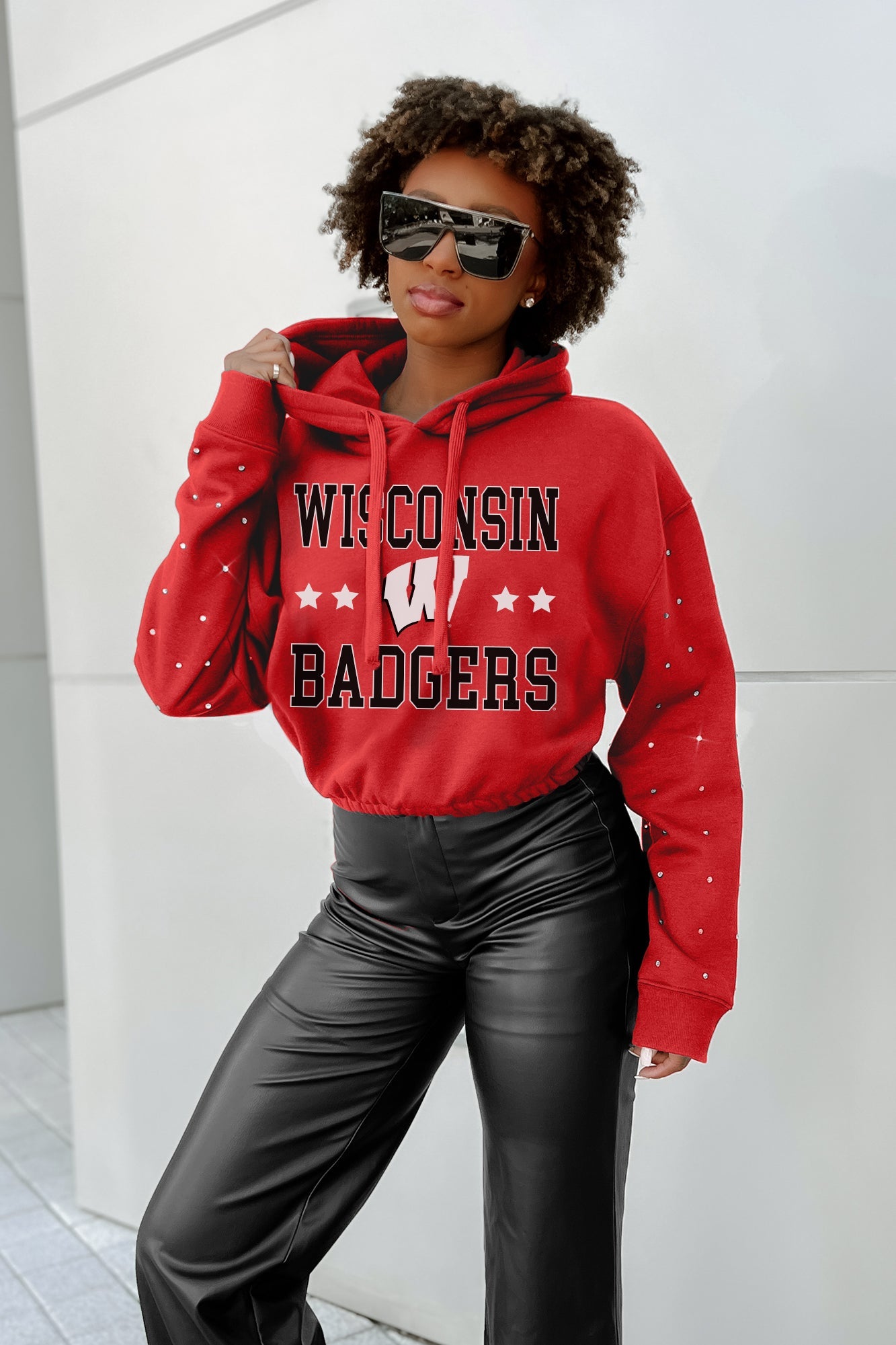 WISCONSIN BADGERS CAN'T LOSE LONG SLEEVE SCRUNCH WAISTBAND HOODIE WITH RHINESTONES