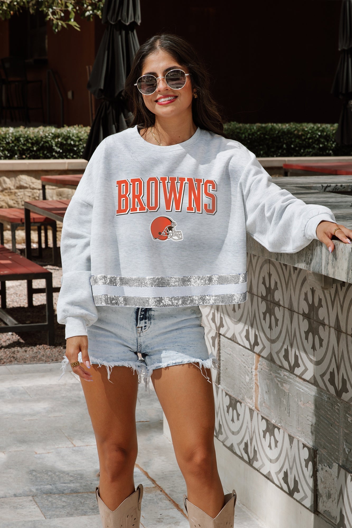 CLEVELAND BROWNS PASS THE SHINE LONG SLEEVE METALLIC SHIMMER-STRIPE TOP