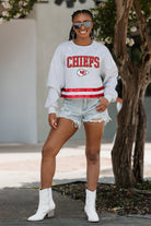 KANSAS CITY CHIEFS PASS THE SHINE LONG SLEEVE METALLIC SHIMMER-STRIPE TOP