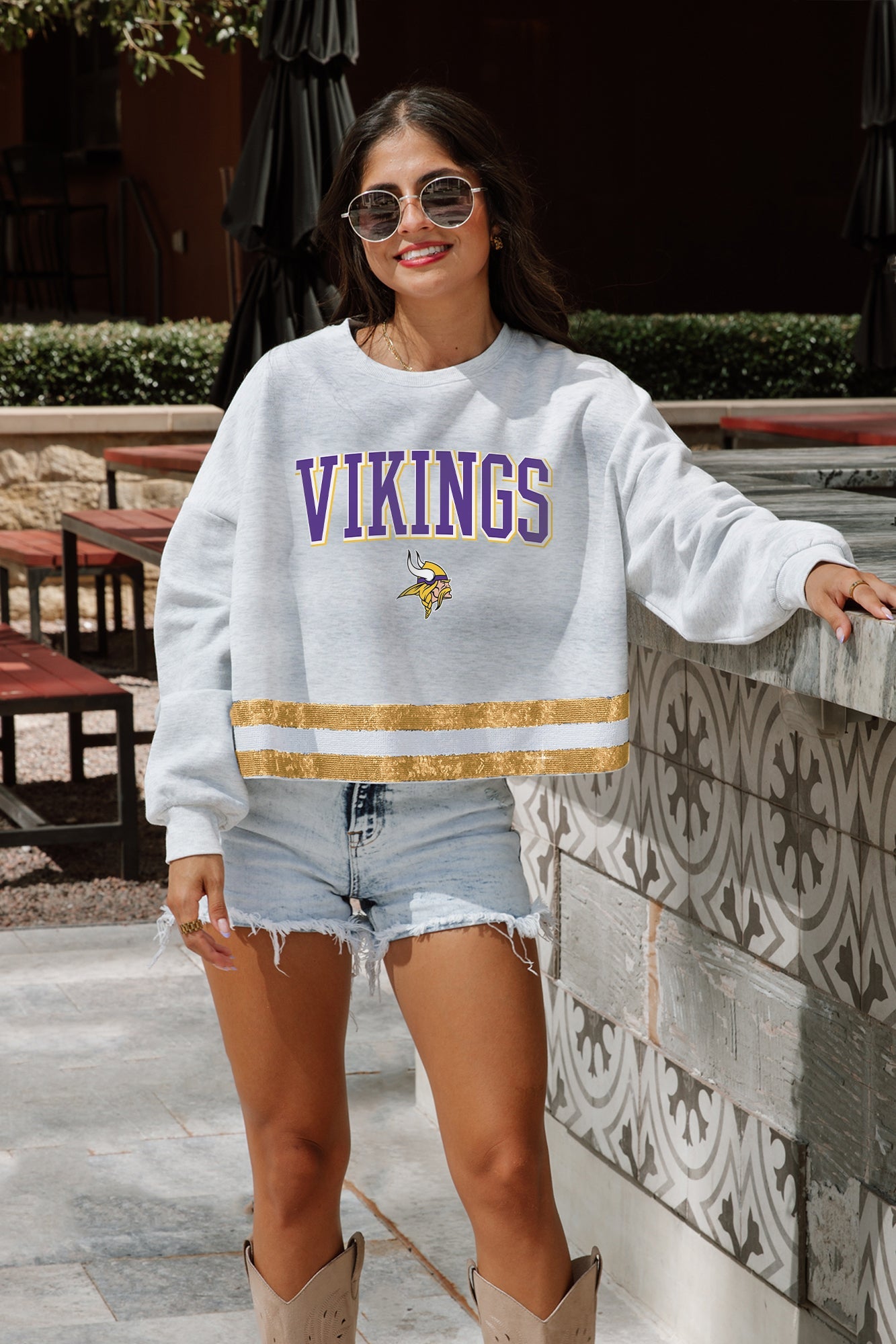 MINNESOTA VIKINGS PASS THE SHINE LONG SLEEVE METALLIC SHIMMER-STRIPE TOP