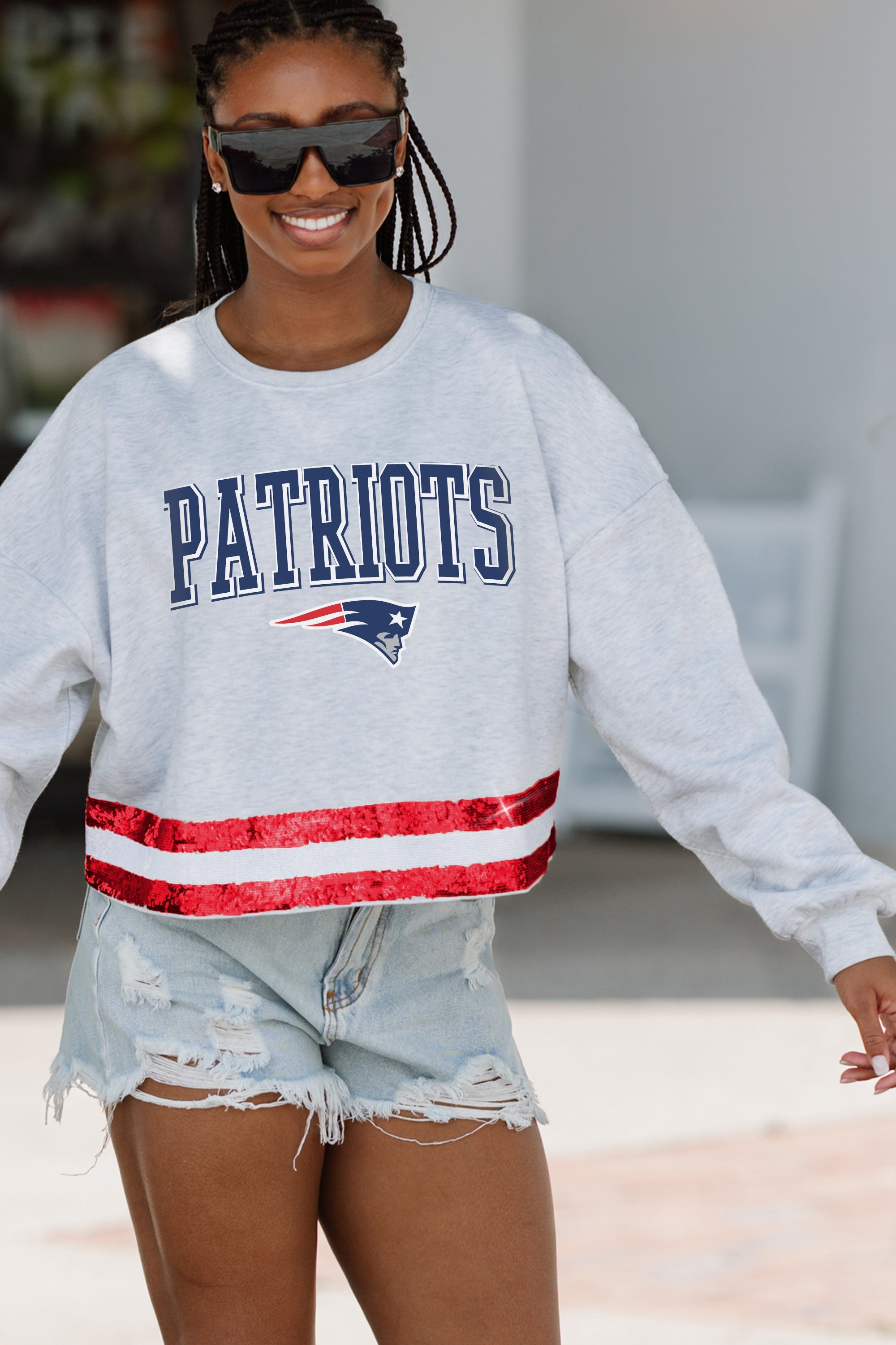 NEW ENGLAND PATRIOTS PASS THE SHINE LONG SLEEVE METALLIC SHIMMER-STRIPE TOP