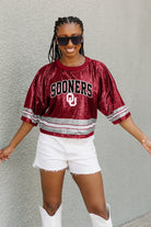 OKLAHOMA SOONERS OWN THE GAME FULL SEQUIN SPARKLE SPORTS-STRIPED CROPPED JERSEY