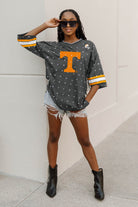 TENNESSEE VOLUNTEERS KICKOFF TIME ALL-OVER RHINESTONE V-NECK SPORTS STRIPE FASHION JERSEY TOP