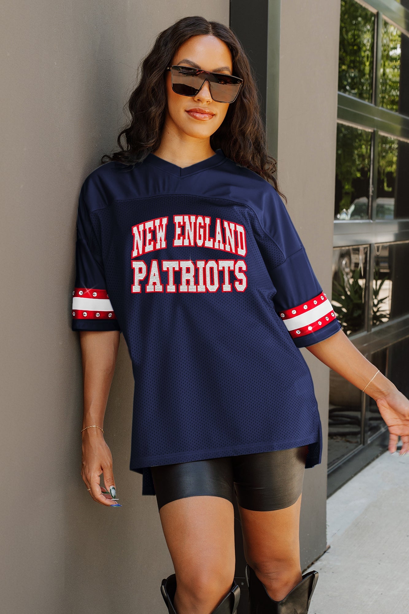 NEW ENGLAND PATRIOTS UNTIL KICKOFF OVERSIZED V-NECK RHINESTONE-STRIPED TRIM FASHION TOP