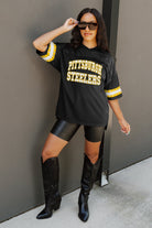 PITTSBURGH STEELERS UNTIL KICKOFF OVERSIZED V-NECK RHINESTONE-STRIPED TRIM FASHION TOP