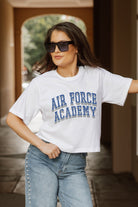 AIR FORCE FALCONS CLAIM TO FAME BOXY FIT WOMEN'S CROPPED TEE