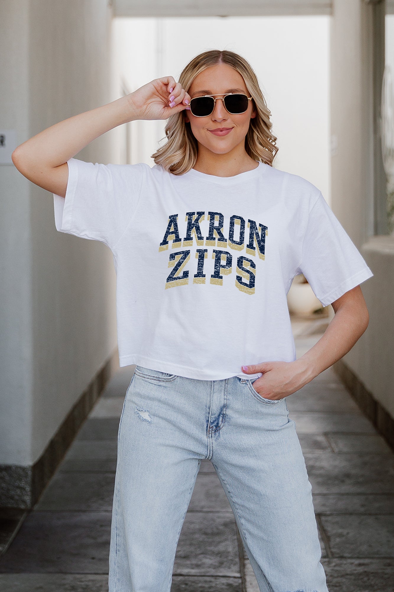 AKRON ZIPS CLAIM TO FAME BOXY FIT WOMEN'S CROPPED TEE