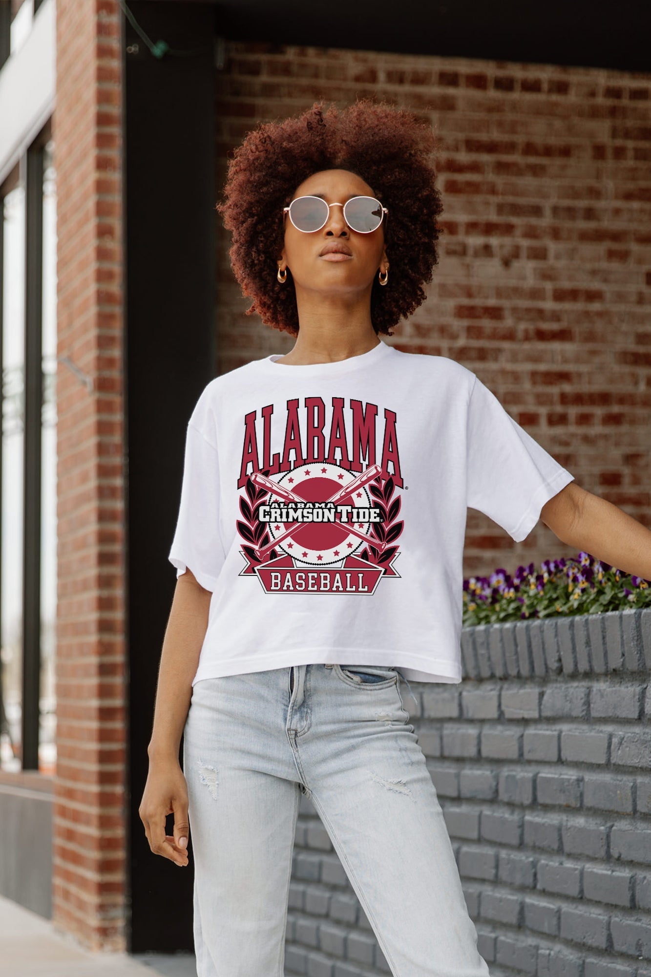 ALABAMA CRIMSON TIDE BASES LOADED BOXY FIT WOMEN'S CROP TEE