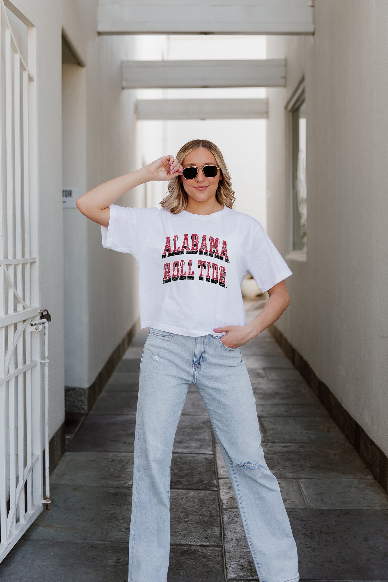 ALABAMA CRIMSON TIDE CLAIM TO FAME BOXY FIT WOMEN'S CROPPED TEE